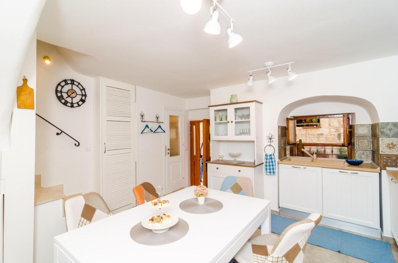 Holiday Home Tezoro Royal ดูบรอฟนิก ภายนอก รูปภาพ