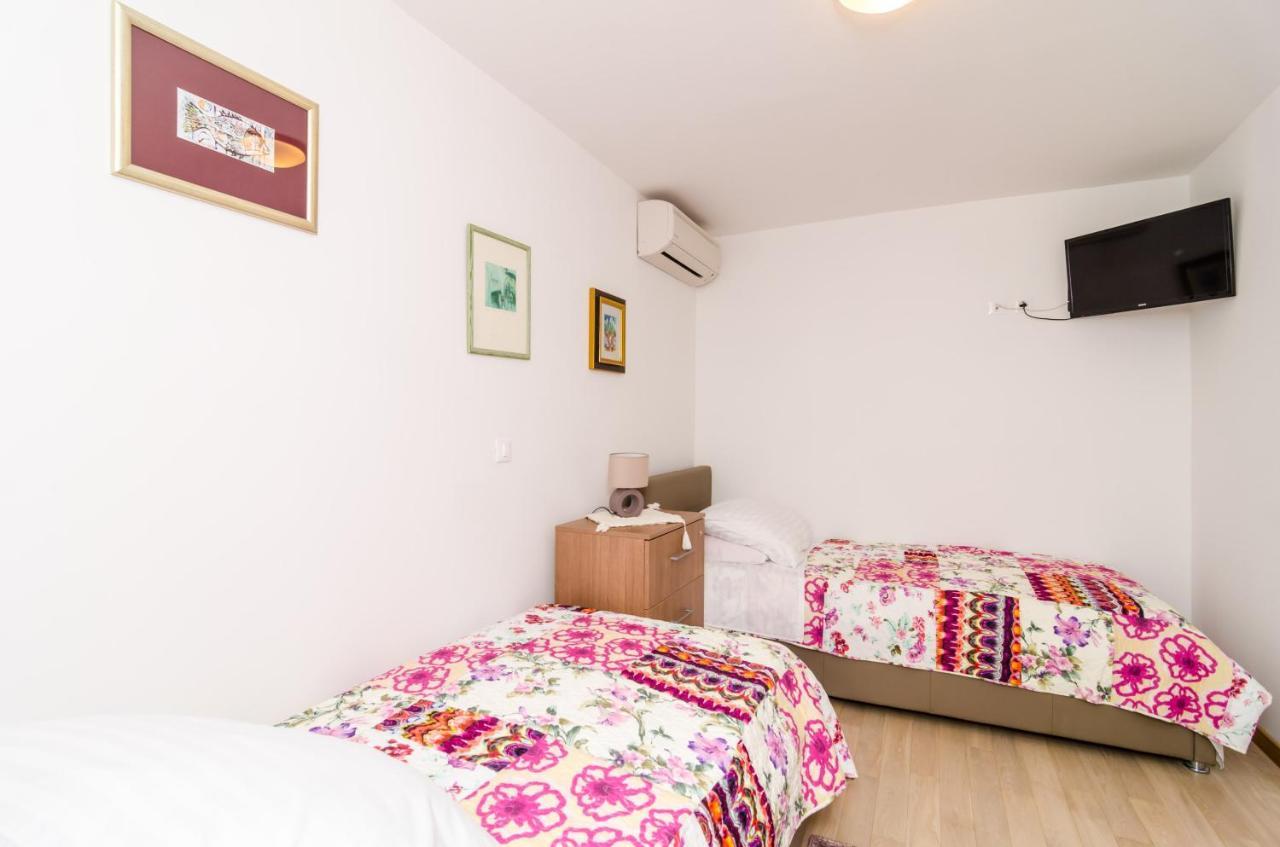 Holiday Home Tezoro Royal ดูบรอฟนิก ภายนอก รูปภาพ